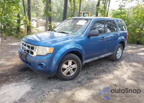 2010 Ford Escape Xls из США, поврежденный, VIN 1FMCU0C76AKB55227